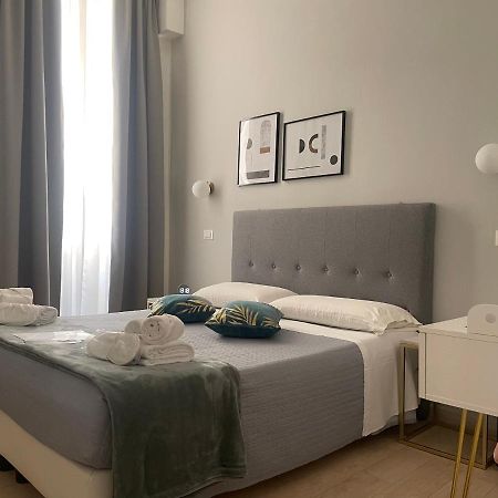 Ad Cavour Luxury Rooms - By Ad Roma Exteriör bild