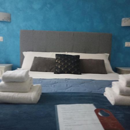 Ad Cavour Luxury Rooms - By Ad Roma Rum bild