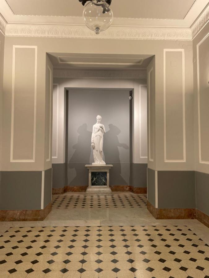 Ad Cavour Luxury Rooms - By Ad Roma Exteriör bild