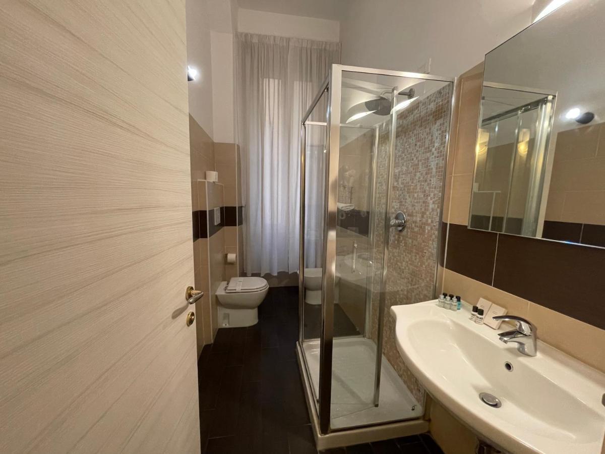 Ad Cavour Luxury Rooms - By Ad Roma Exteriör bild