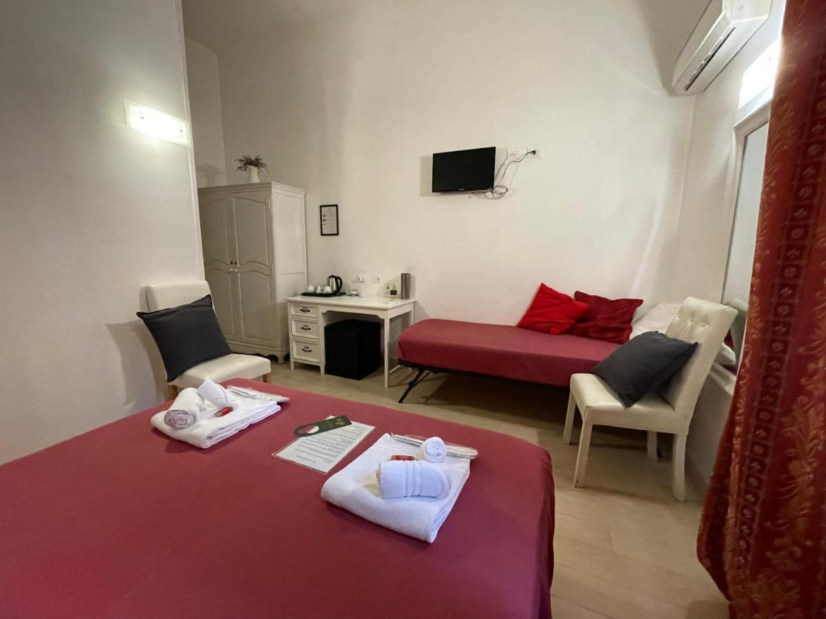 Ad Cavour Luxury Rooms - By Ad Roma Exteriör bild