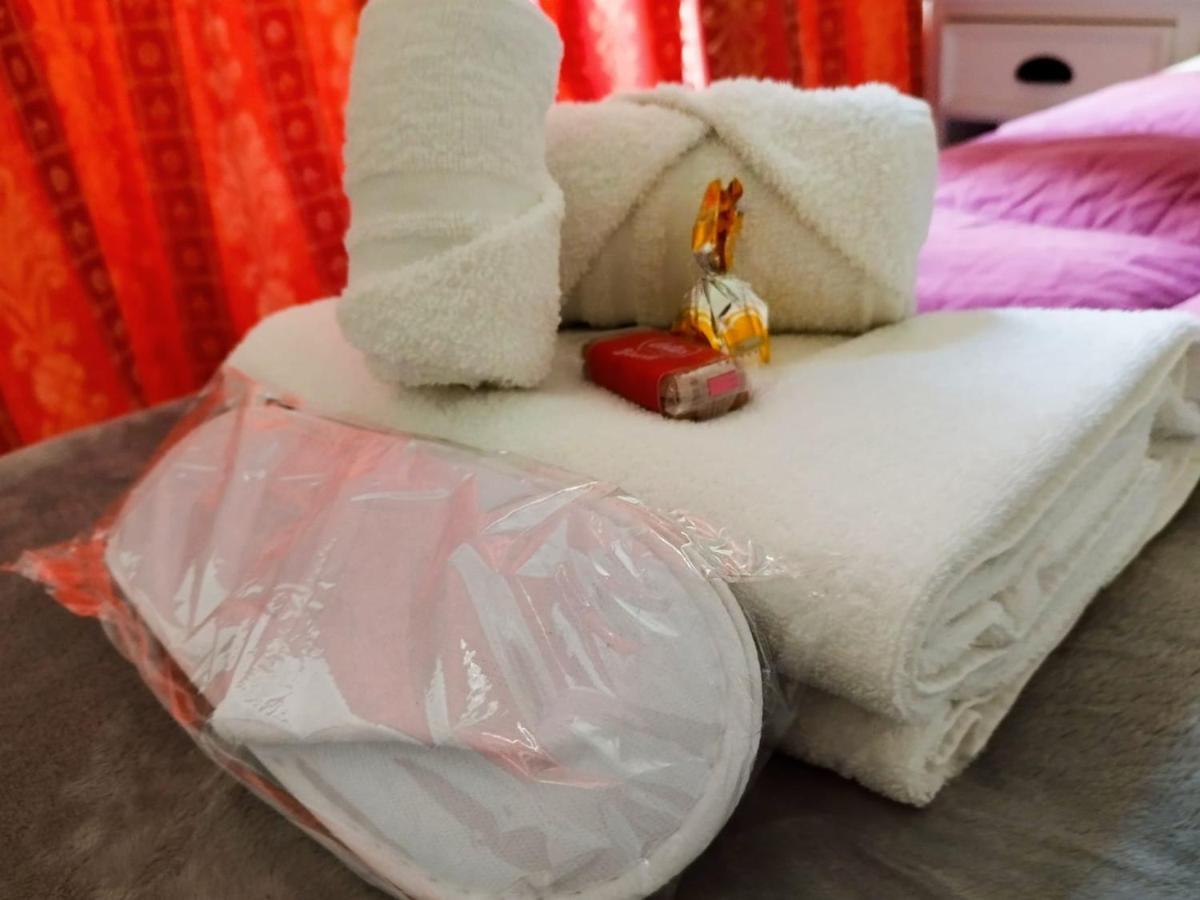 Ad Cavour Luxury Rooms - By Ad Roma Exteriör bild
