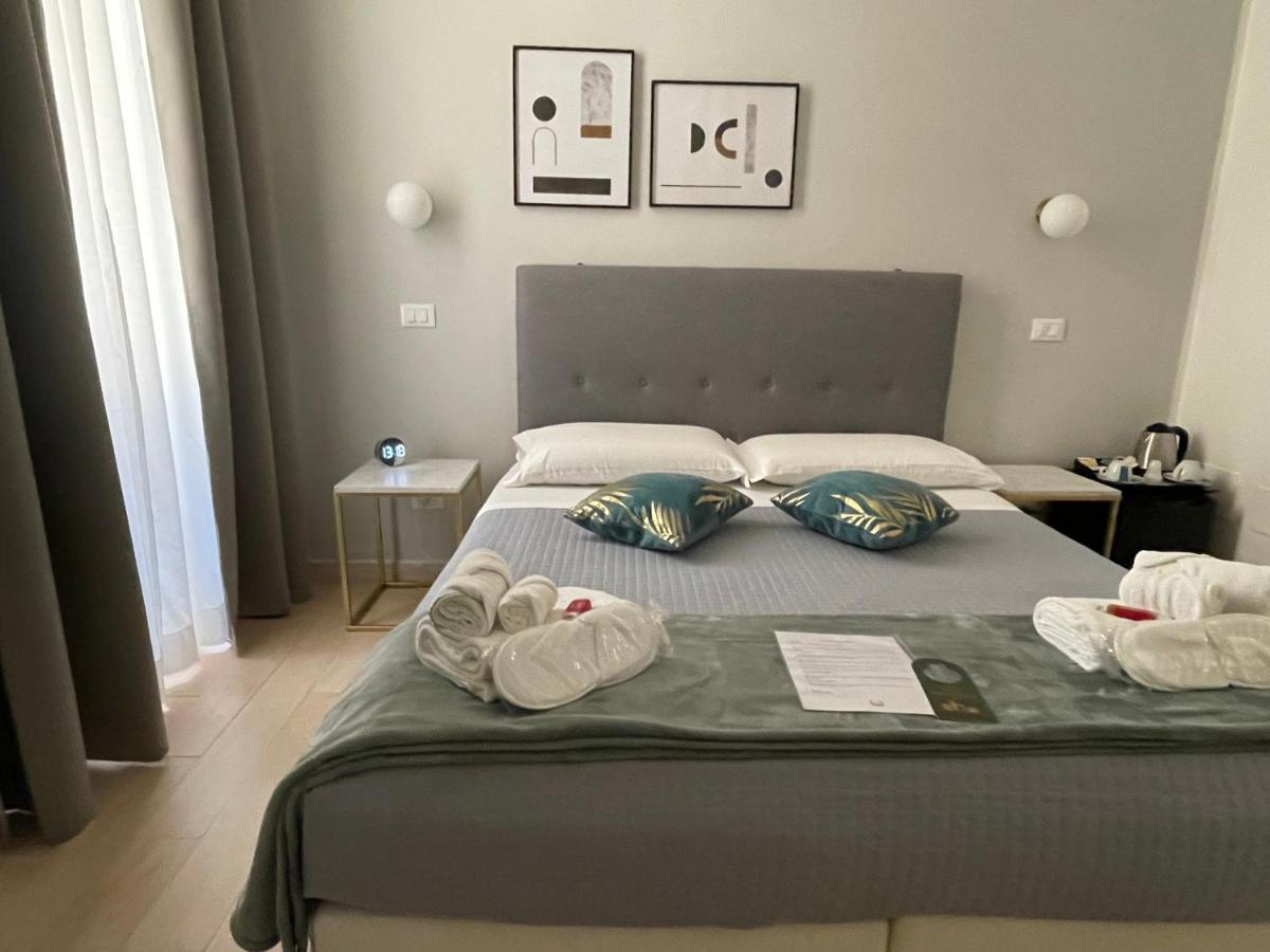 Ad Cavour Luxury Rooms - By Ad Roma Exteriör bild