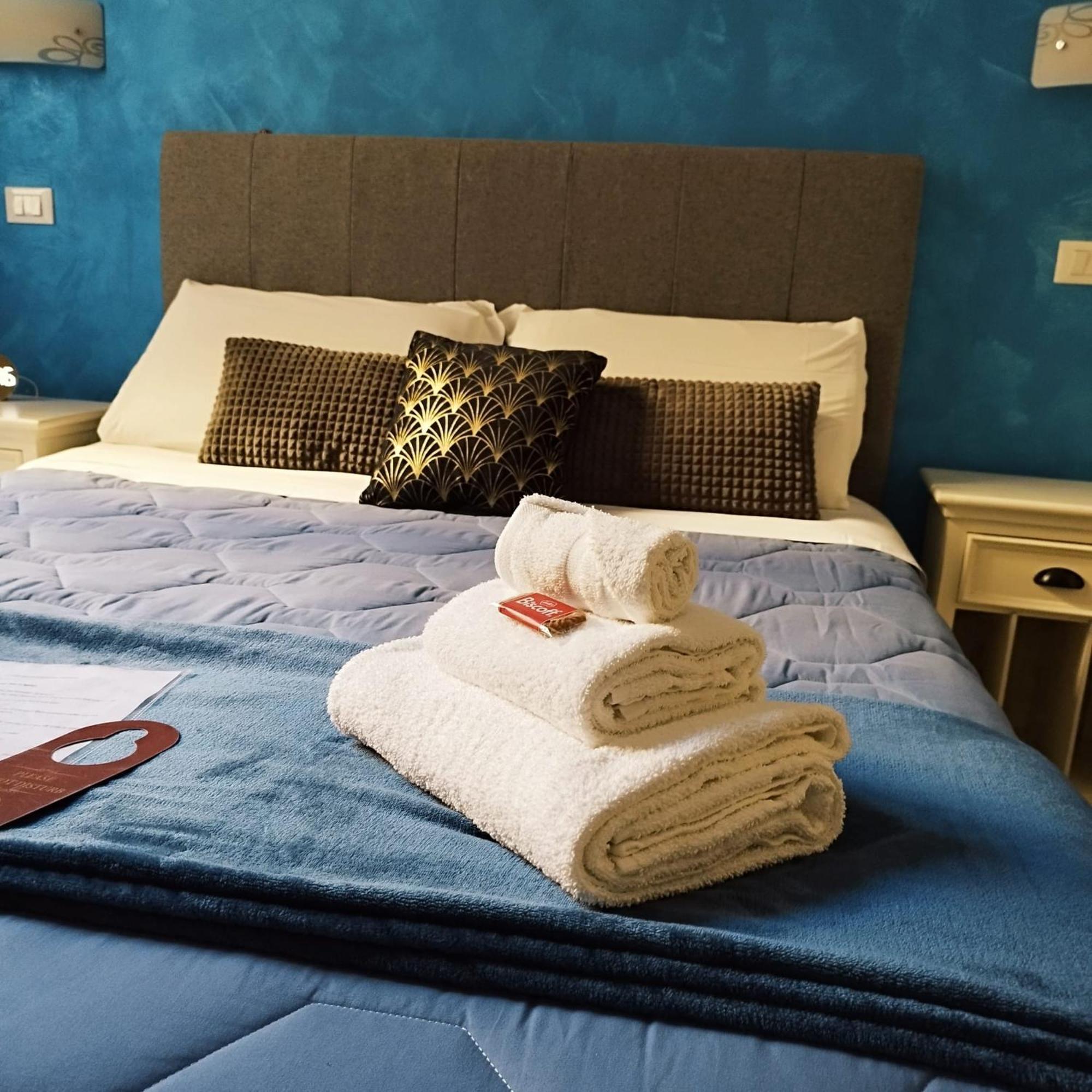 Ad Cavour Luxury Rooms - By Ad Roma Exteriör bild