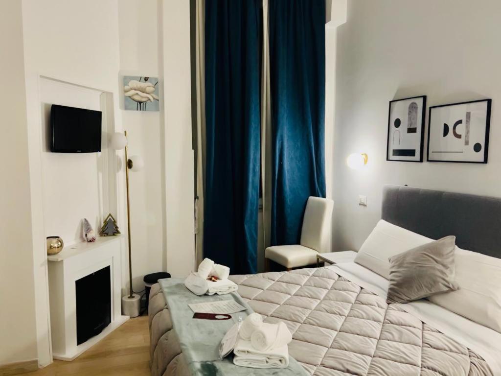 Ad Cavour Luxury Rooms - By Ad Roma Rum bild
